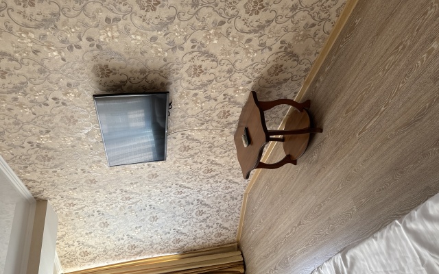 1-K Na Krasnodarskoy Flat