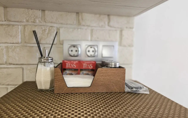 White Lodging Flat