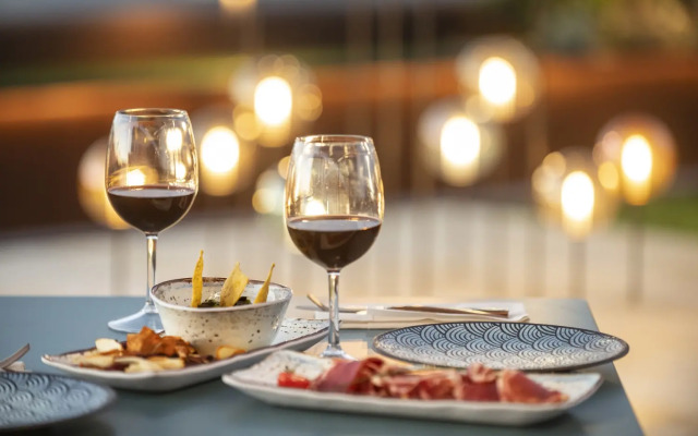 Отель Salles Pere IV Hotel