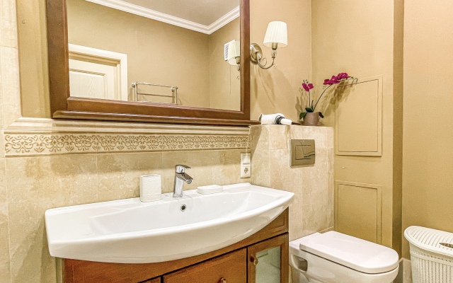 Blu Tower Apartments