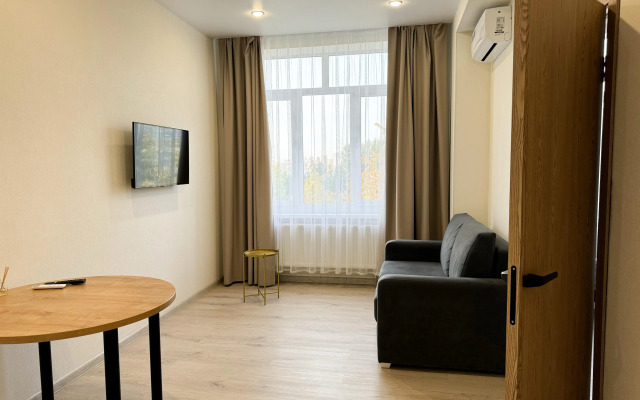 Апартаменты на Толстого