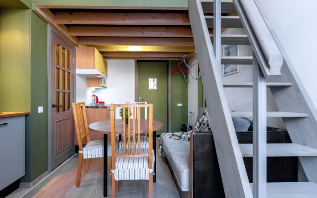 Apartamenty Na Liteynom 52 (1)