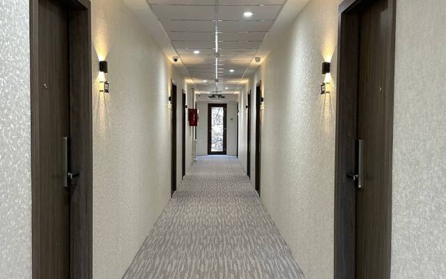 Silk Road Hotel