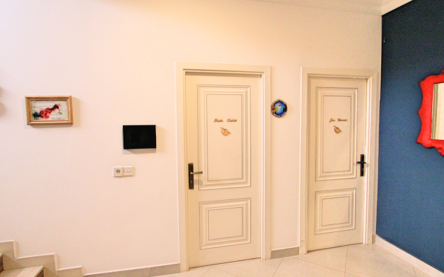 NovART Gallery&Sea Hotel