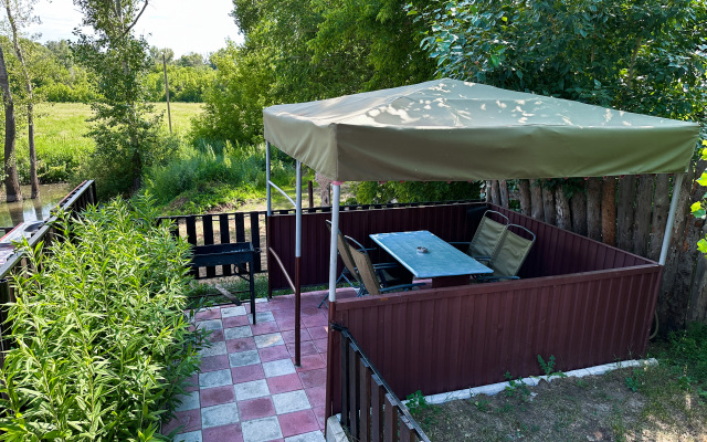 Nikolaevskiy Guest House