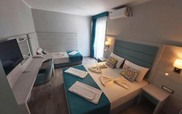 Pearl Beach Hotel