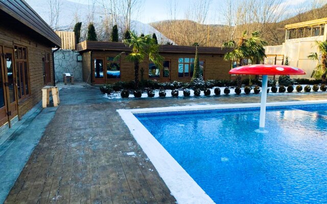 Hotel Ashkhadakh