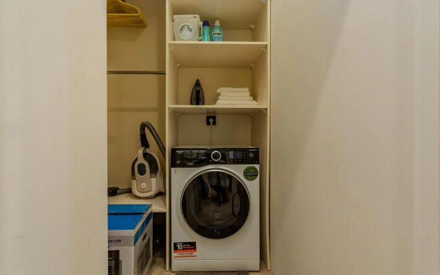 Odnokomnatnaya Dizaynerskaya Flat