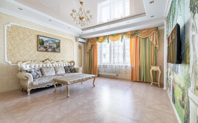 Квартира Шикарная Трёхкомнатная в Самом Центре Казани