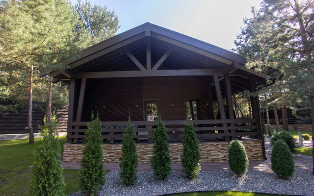 Guest house Park-Otel "petrovskie Parusa"