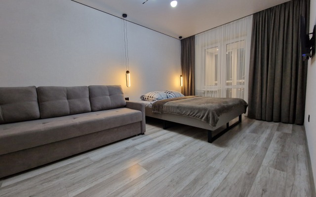 V Tsentre S Gostinnoy I 2 Spalnyami Apartments