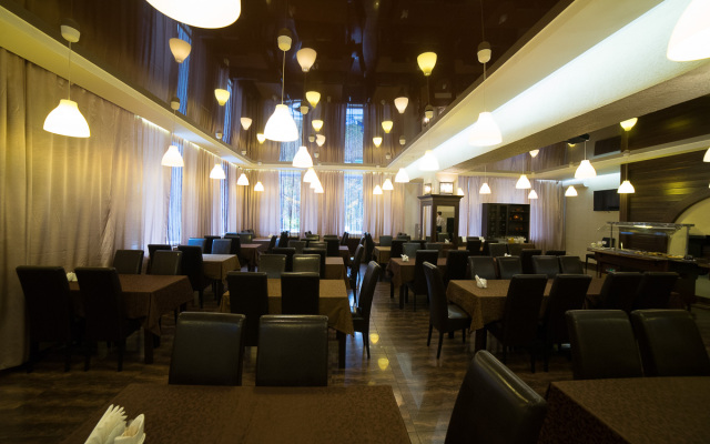 Отель Загородный Волга