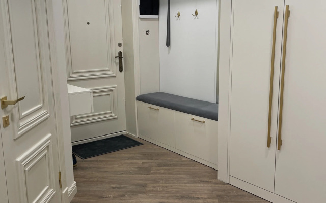 V Derbente Flat