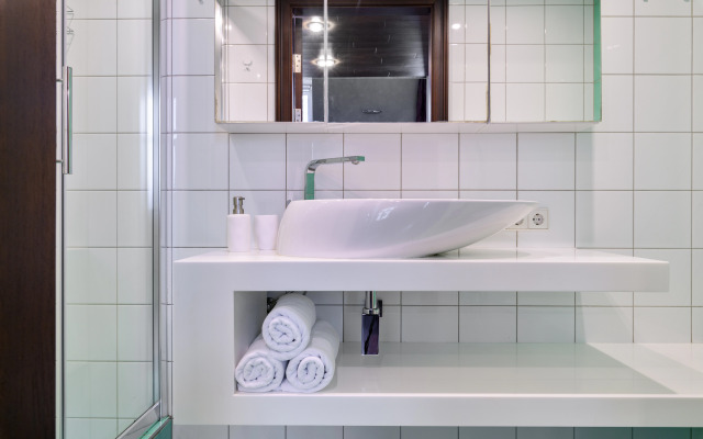 Квартира Двухуровневая, дизайнерская с парковкой и современным ремонтом