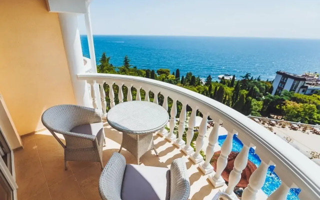 Villa IvaMariya Hotel