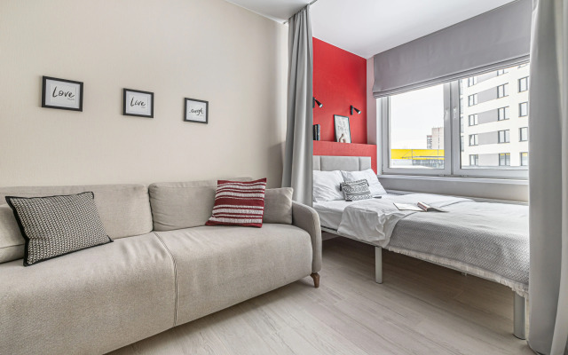 U metro Ladozhskaya Flat