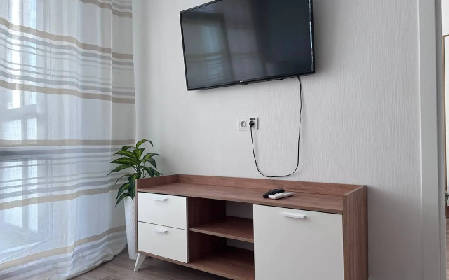 Runway V Novom Zhk Apartment