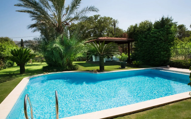 Dream by Important Group Travel Villa