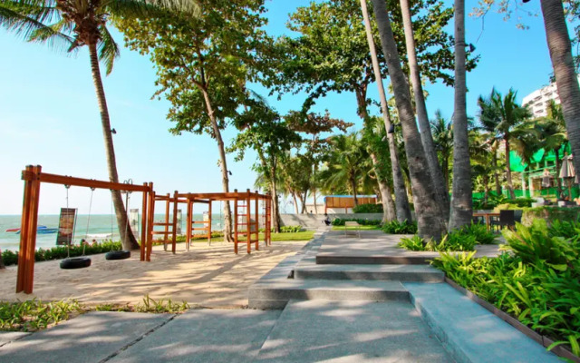 Апартаменты Zire WongAmat