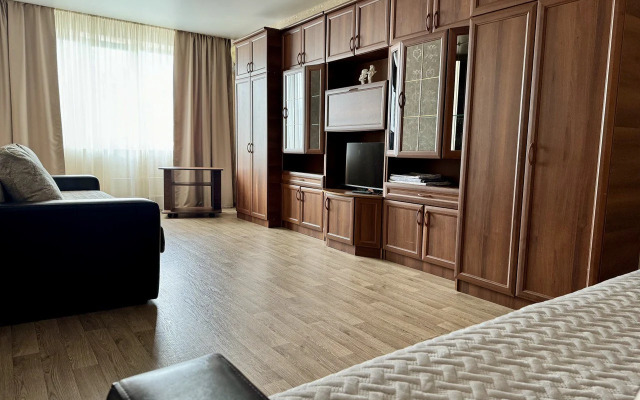 Квартира 2-х комнатная 40лет/1 мая