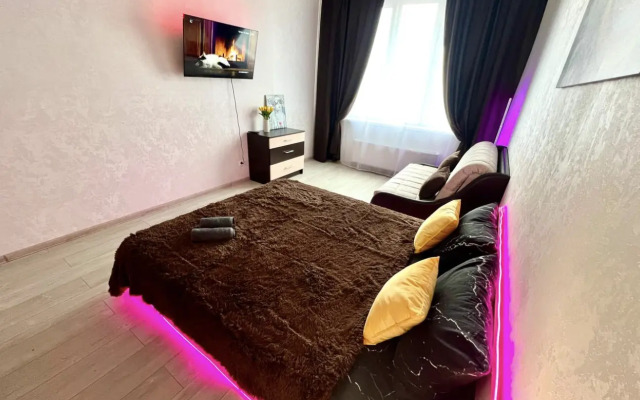 Апартаменты Высота 25 этаж, около Цирка