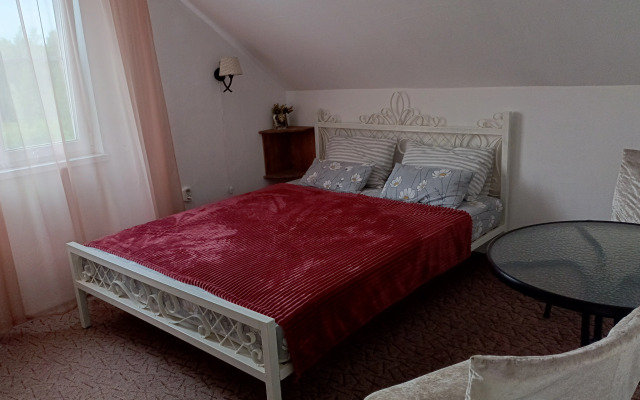 Yolki Na Gorke Guest House