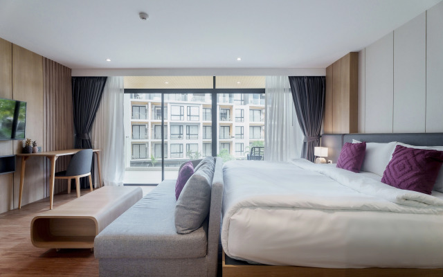 Pool View 1310 Wyndham Condo Apartments