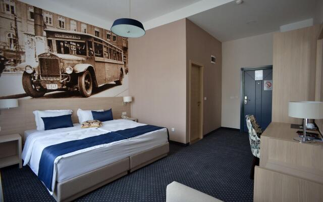 Ночлег и завтрак (B&B) Five Points Square - City Center