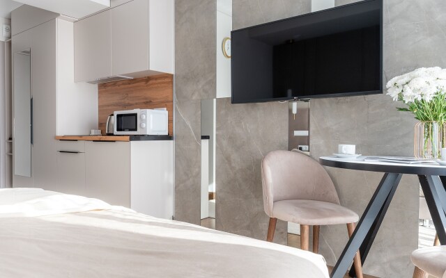 Апартаменты Red Apartments Миррор Эридан