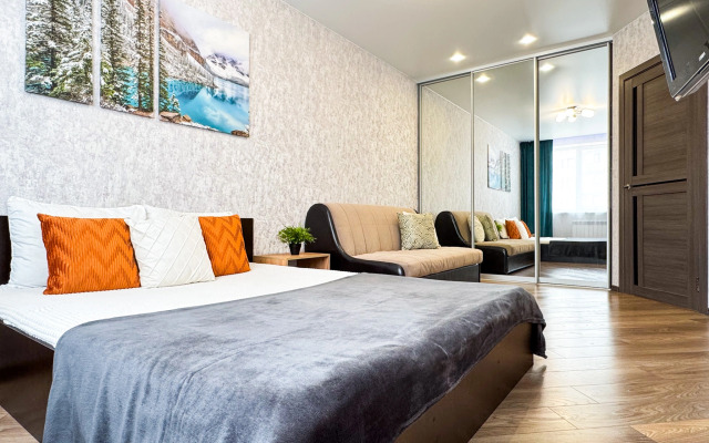 Akvarel Na Solotchinskom Sh., 4 Apartments