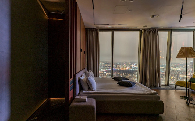 Апартаменты 77 этаж Москва Сити 2х комнатные