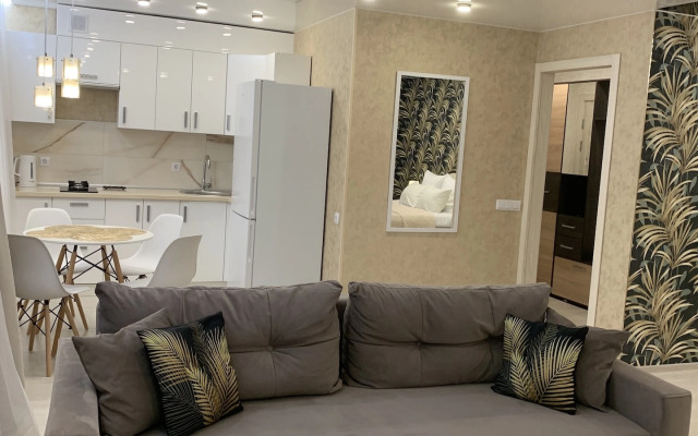 Na Leninskom Prospekte 8A Flat