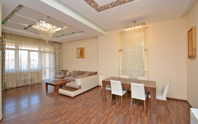 3-Komn. Na Severnom Prospekte, Hh882 Flat