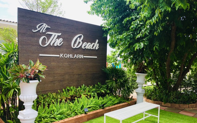 At the beach Kohlarn Hotel