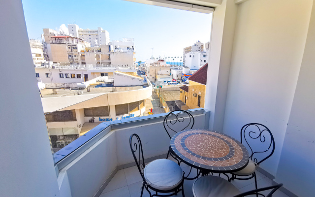 Vasilo Court Seaview City Apartments