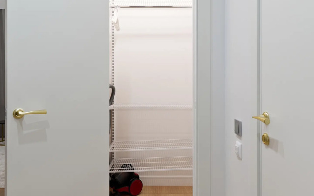 Myhomeyourhome Na Ul Tosina D6 Apartments