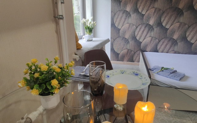 Апартаменты отличная студия напротив Сибади в центре Нефтяников