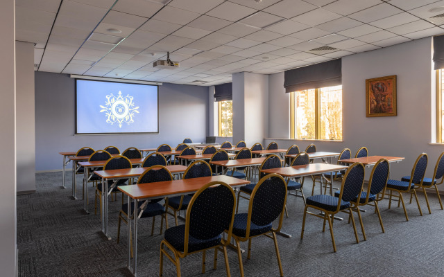 Отель Атриум Палас