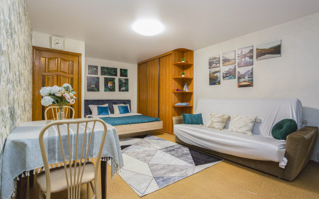 Na Ulitse Belovezhskaya 47 Flat