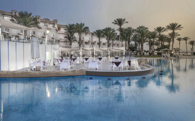 V Grand Beach Resort Sahl Hasheesh Hotel - Image 7