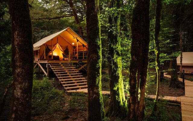 Luchshee Mesto glamping