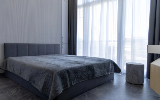 V Yekaterininskom kvartale Flat