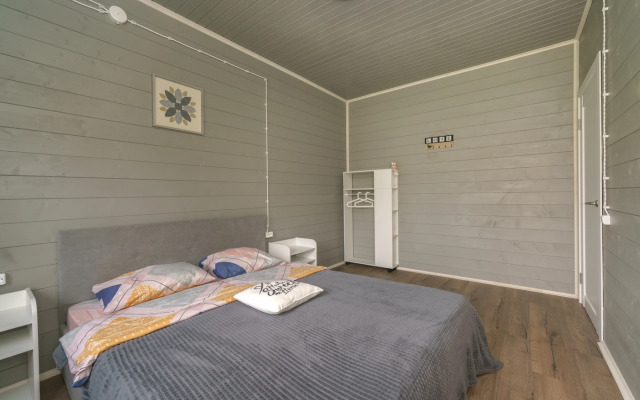 U Reki S Baney Private house
