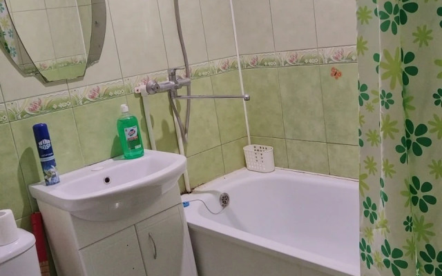Flat Na Ulitse Zhukovskogo 47