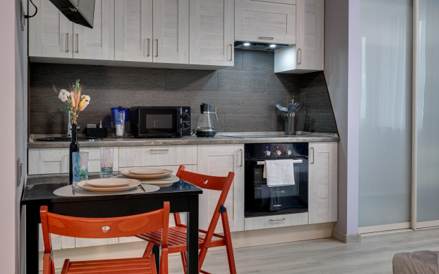 Happy People Na Ulitse Sosenskiy Stan Flat