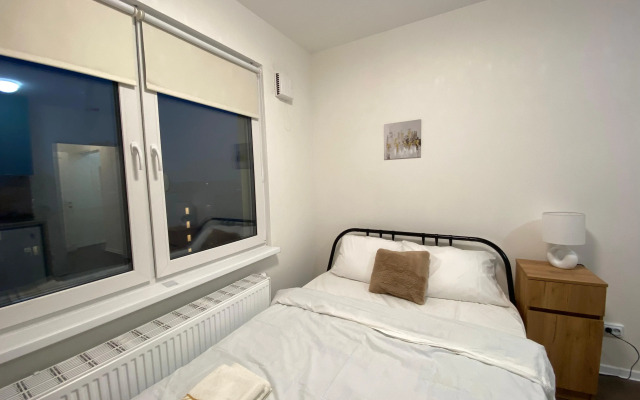 Uyutnaya Malyshka Na Dvoikh Flat