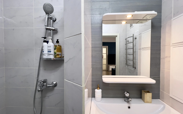 Квартира Уютная стильная евро-двушка недалеко от центра травматологии