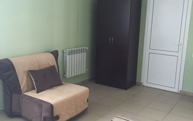 Otdyih V Ejske Furnished rooms