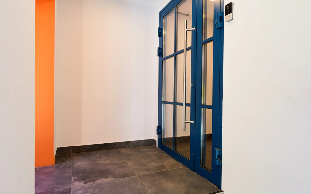 Oranzhevoe Nebo Hostel