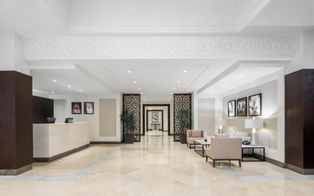 Landmark Suites Hotel